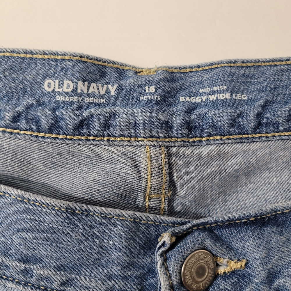 Old Navy Light Blue Drapey Denim Jeans 16 Petite - Picture 3 of 10